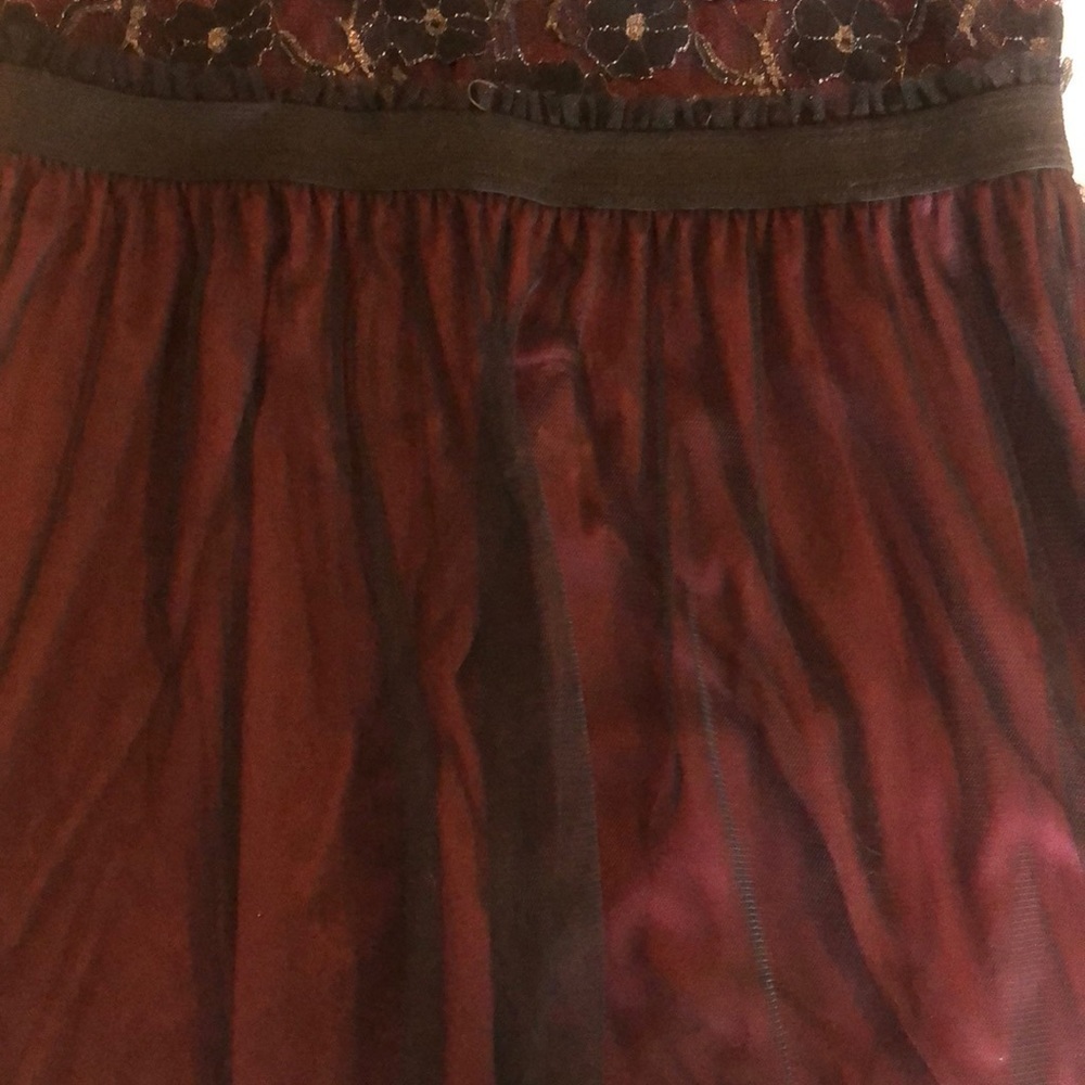 Black And Maroon Dress; Speechless; Size 9 - Picture 6 of 7